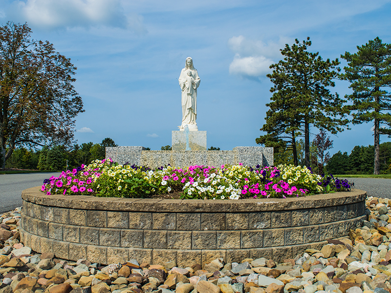 Queen of Heaven Feature