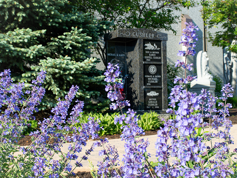 Niche Alcove in spring